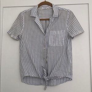 Equipment tie front shirt